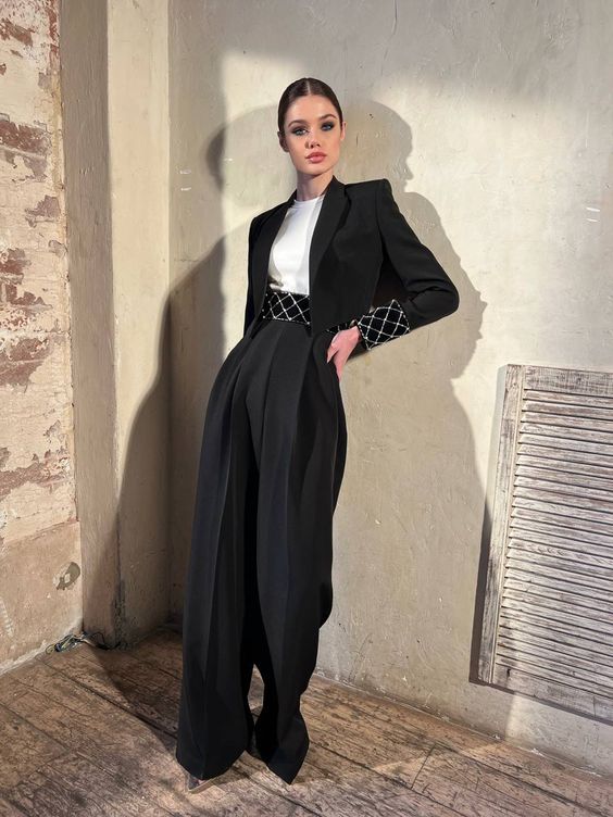 کت و شلوار مجلسی زنانه